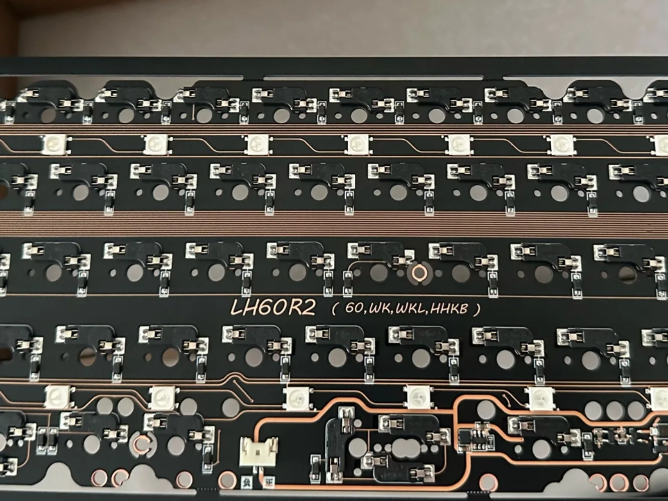 LH60R2 Tri-mode Hot Swap GH60  - Hot Swap Pcb recension och pris